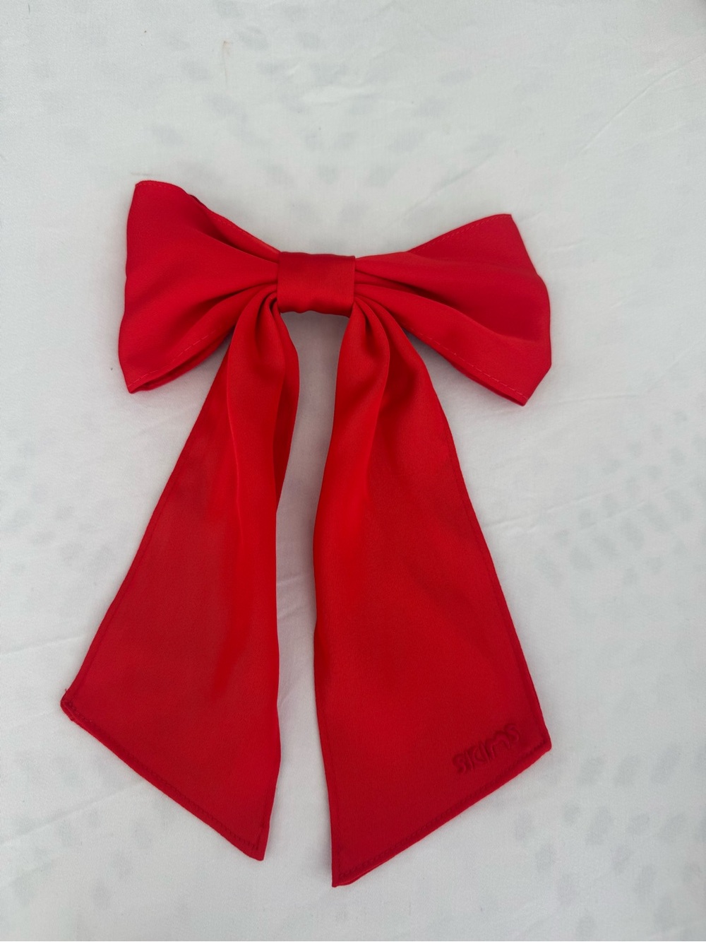 skims bow
